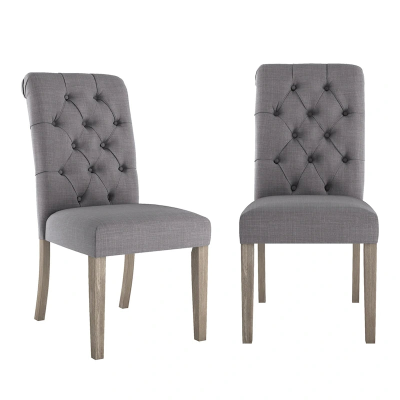 Chaises capitonnées à dossier roulé