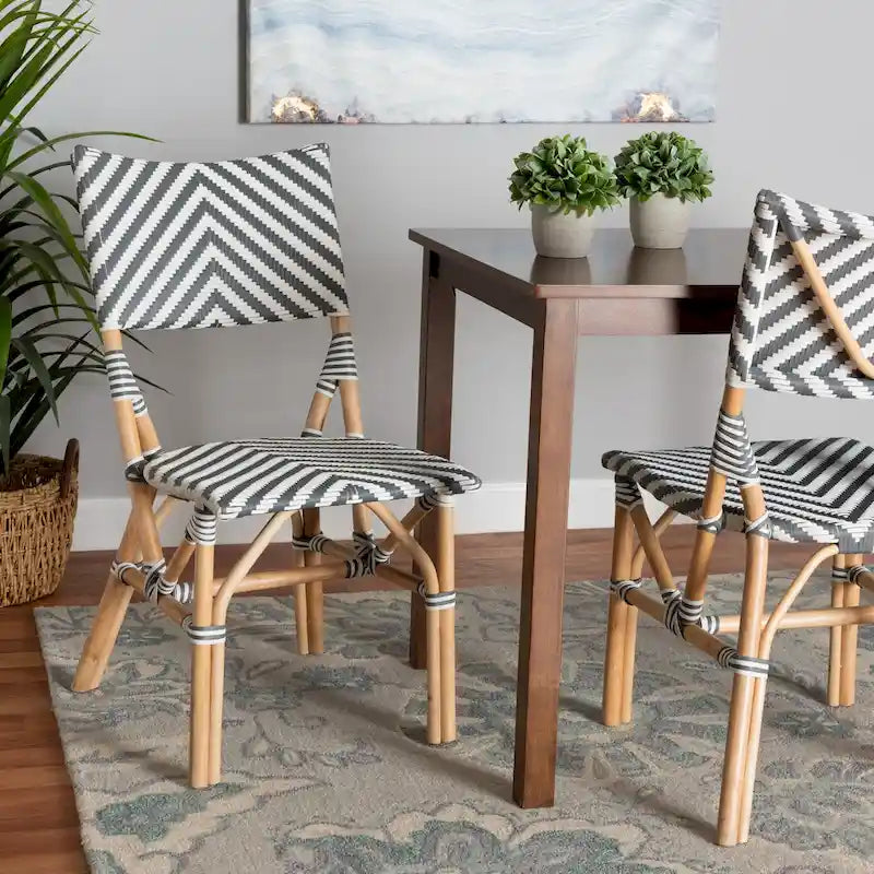 Chaise de bistrot moderne en rotin naturel tressé, de style français