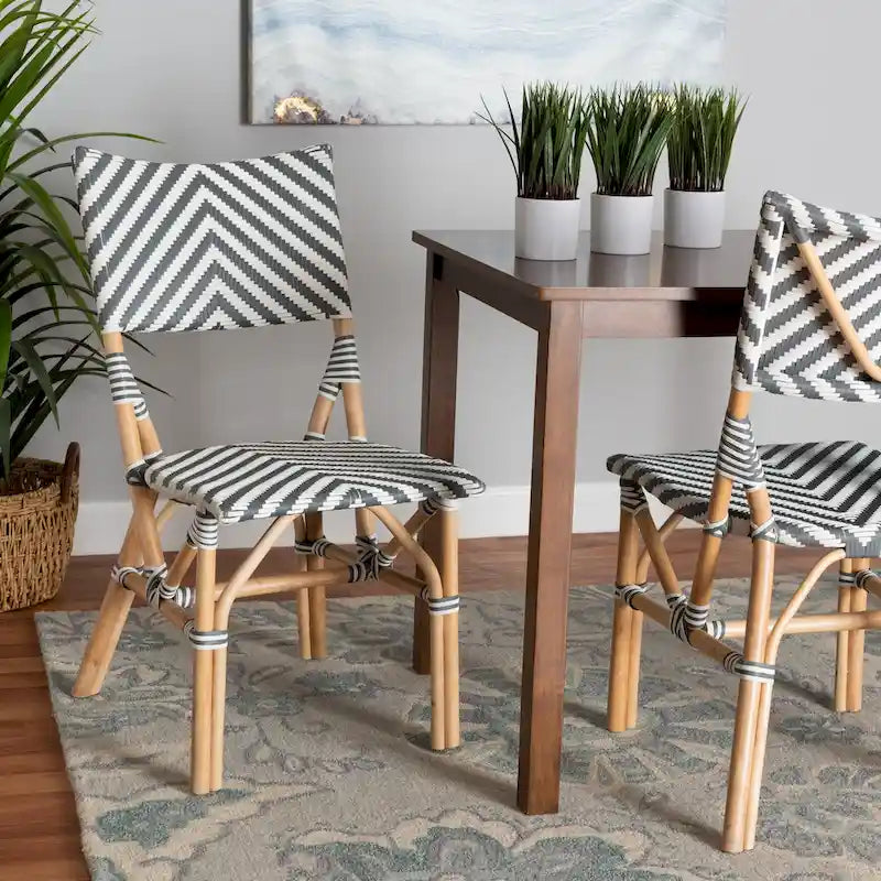 Chaise de bistrot moderne en rotin naturel tressé, de style français