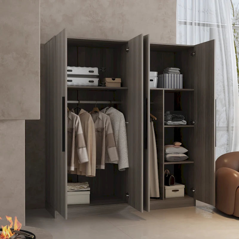 Grande armoire à deux compartiments et quatre portes