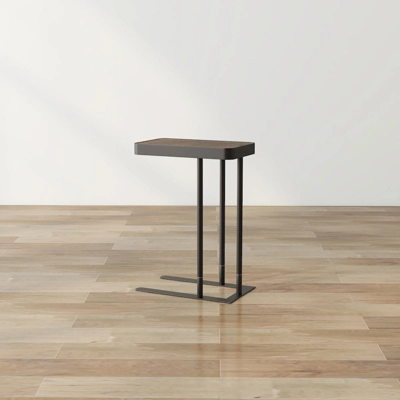 Table d'appoint industrielle en métal en C avec ouverture coulissante par le haut