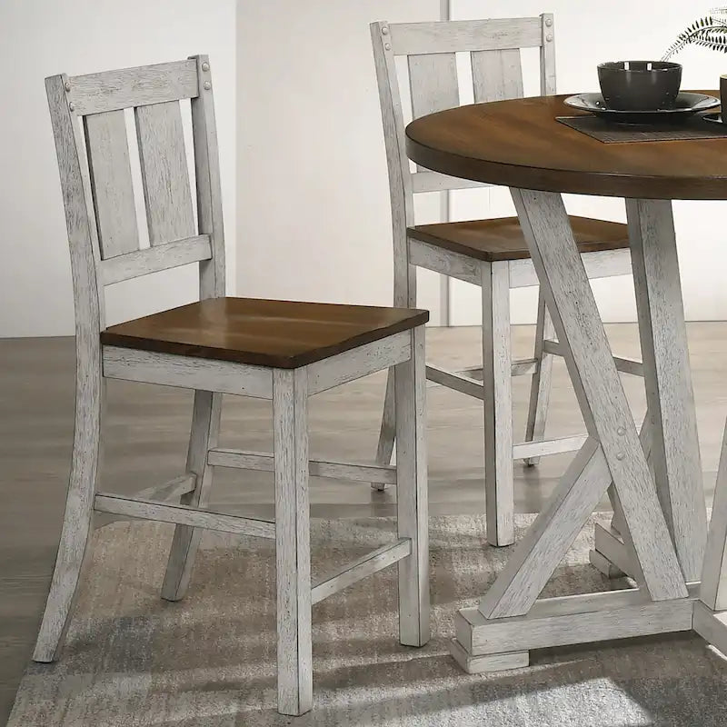 Chaises de bar rustiques en bois