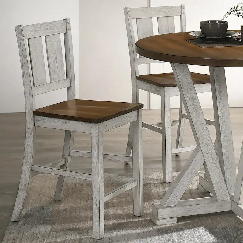 Chaises de bar rustiques en bois